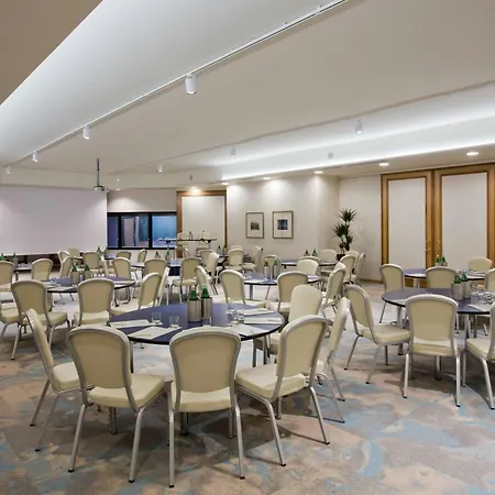 Starhotels President Otel 4*