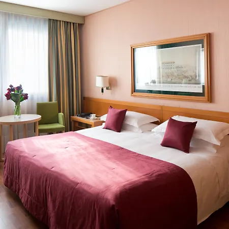 Starhotels President Отель