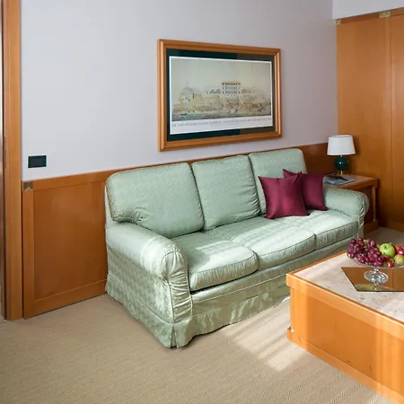 Starhotels President 4*