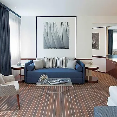 Szálloda Starhotels President 4*