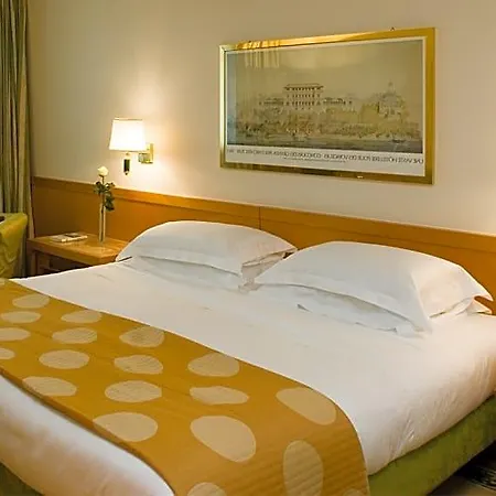 Starhotels President 4* Génova