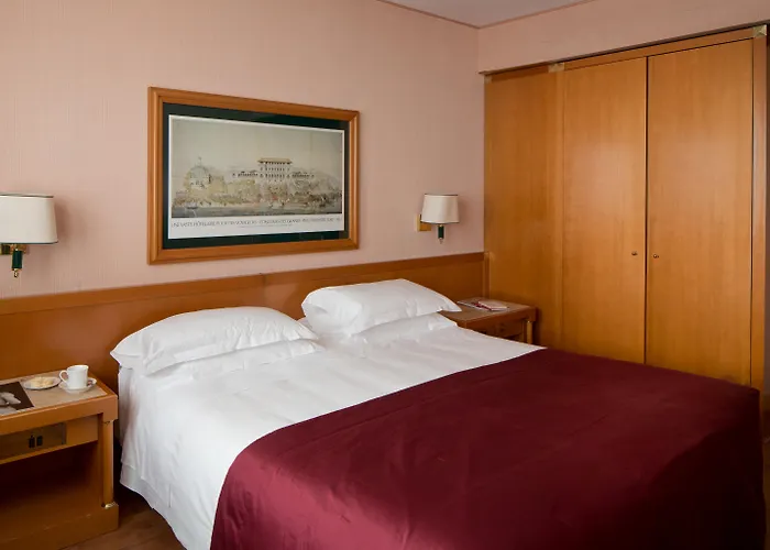 Starhotels President 4* Génova