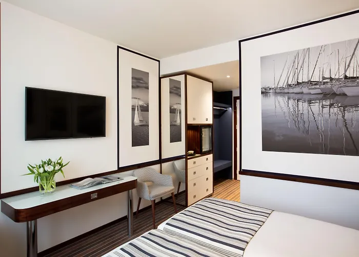 Starhotels President 4* Génova