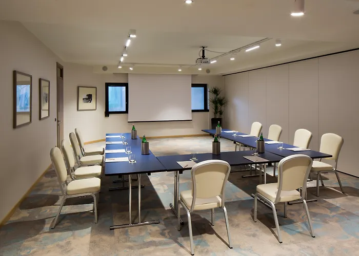 Hotel Starhotels President 4*